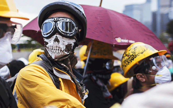 Tháng Cô hồn: Nên và tránh mặc gì để đón may mắn - né rủi ro? Ảnh 2