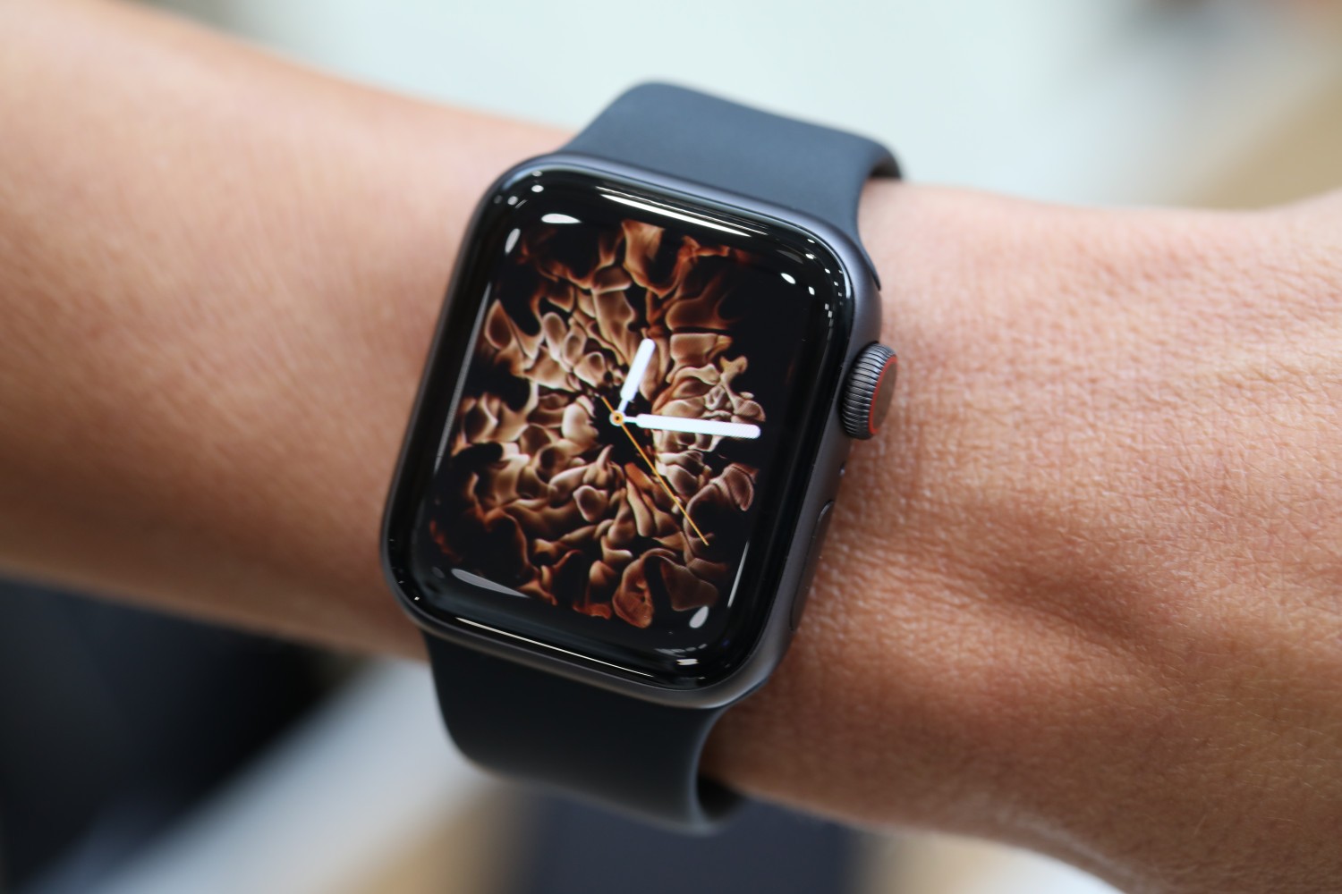 apple watch series 4 student discount
