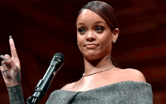 Gửi tới những ai đang kêu gào album mới từ 'beauty blogger' Rihanna: Hãy cứ tiếp tục mơ đi… Ảnh 2