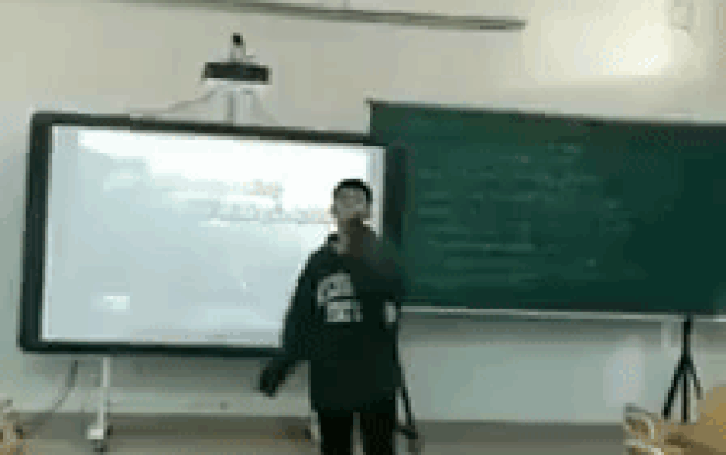 Không cần micro nam sinh vẫn cover 'Tháng 4 là lời nói dối của em' hay hơn cả Hà Anh Tuấn khiến hàng nghìn nữ sinh muốn 'bắn tim' Ảnh 2