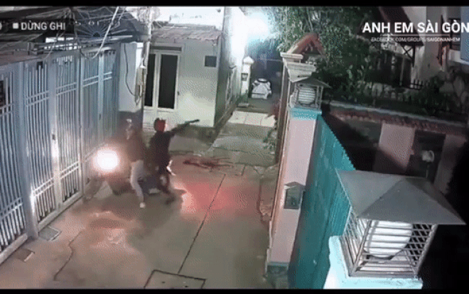 Cận Tết, trộm chó hoành hành với hung khí tự chế mà chủ nhà cũng có thể dính chưởng Ảnh 2