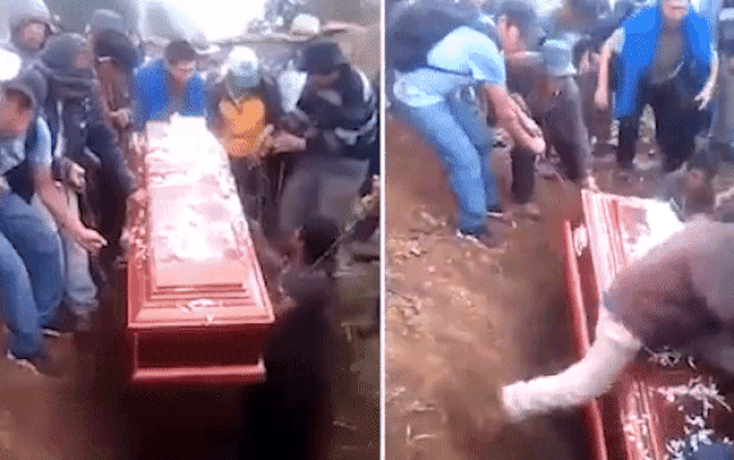 Hy hữu: Người hộ tang trượt chân ngã xuống huyệt mộ khiến quan tài bật nắp Ảnh 2