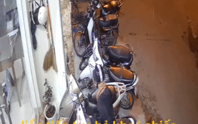 Tên trộm 'nhọ' nhất năm, cả 2 lần bẻ khóa xe máy đều thất bại đành ra về 'tay trắng' Ảnh 2