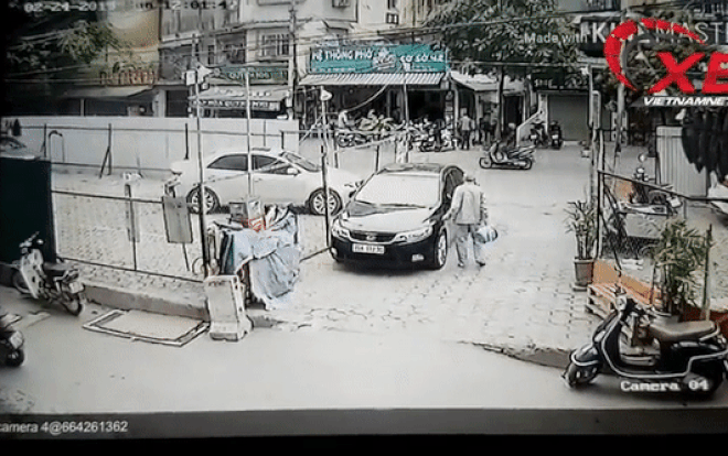 Vụ cụ ông lén rạch lên thân xe ô tô: Đại diện gia đình đã nhận lỗi, xin hòa giải và bồi thường thiệt hại Ảnh 2