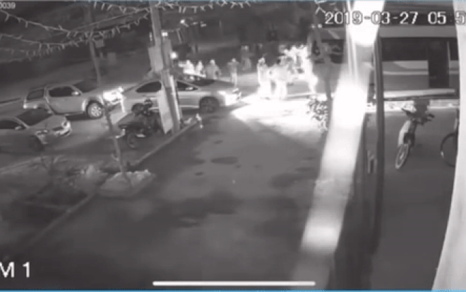 Cảnh hỗn loạn kinh hãi khi xe khách lao vào đoàn đưa tang khiến 7 người thiệt mạng ở Vĩnh Phúc Ảnh 2