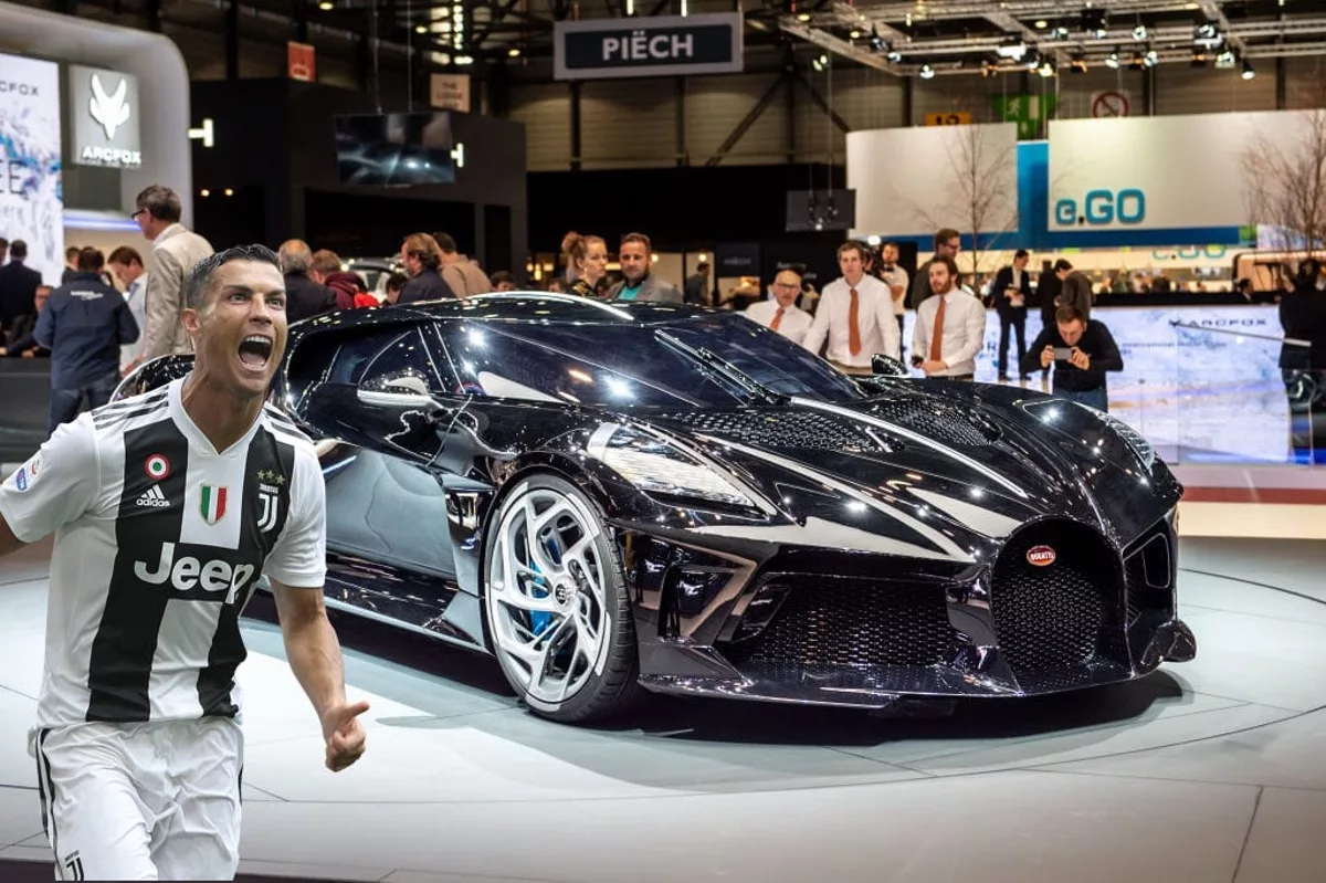 Cristiano Ronaldo phủ nhận mua siêu xe Bugatti La Voiture Noire