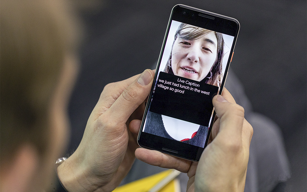 Tính năng thêm phụ đề Live Caption