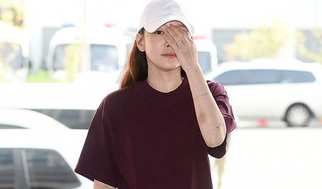 Goo Hara tiều tụy tại phiên xử án với bạn trai cũ.