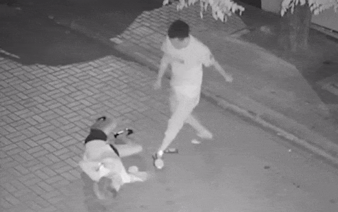 Cô gái bị người đàn ông lạ mặt đánh đập dã man lúc nửa đêm, lời khai của hung thủ còn phẫn nộ hơn Ảnh 2