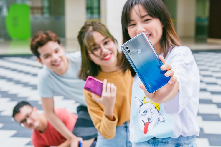 Bỏ túi ngay cẩm nang từ A đến Z từ HONOR Smartphone, tân sinh viên thành tâm điểm mọi ánh nhìn Ảnh 16