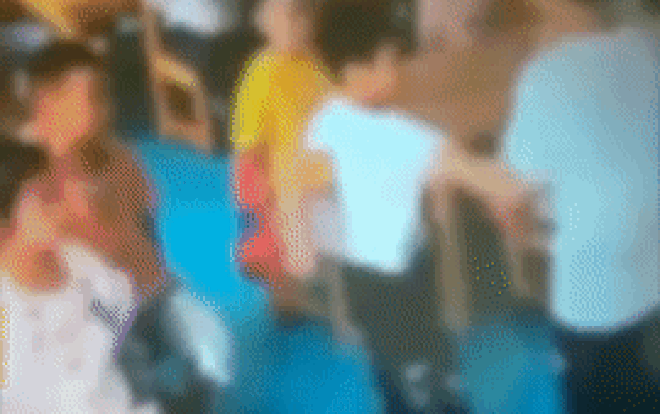 Cô giáo mầm non dùng kim đâm học sinh trước cả lớp để phạt gây phẫn nộ Ảnh 2