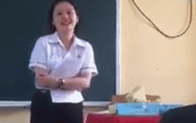 Xuất hiện trong đoạn clip quay lén khi đứng 'tập dượt' trả bài trên bục giảng, nữ sinh Cần Thơ gây chú ý vì quá xinh đẹp Ảnh 2