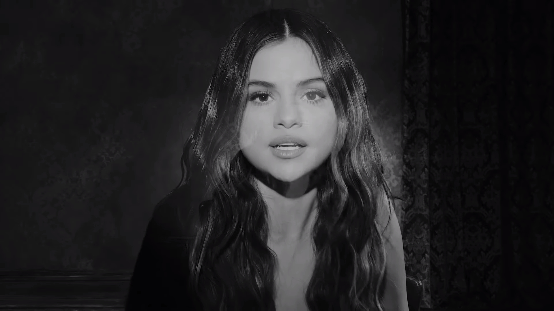 Selena Gomez dùng iPhone 11 Pro để quay MV Lose You To Love Me