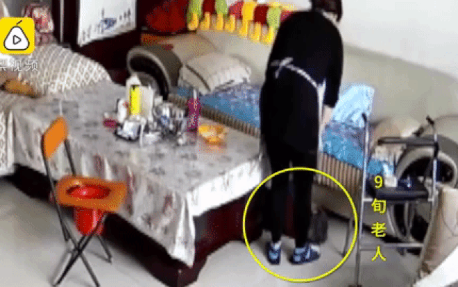 Người giúp việc bạo hành bà lão 93 tuổi dã man nhưng chỉ bị bắt giam 15 ngày Ảnh 2