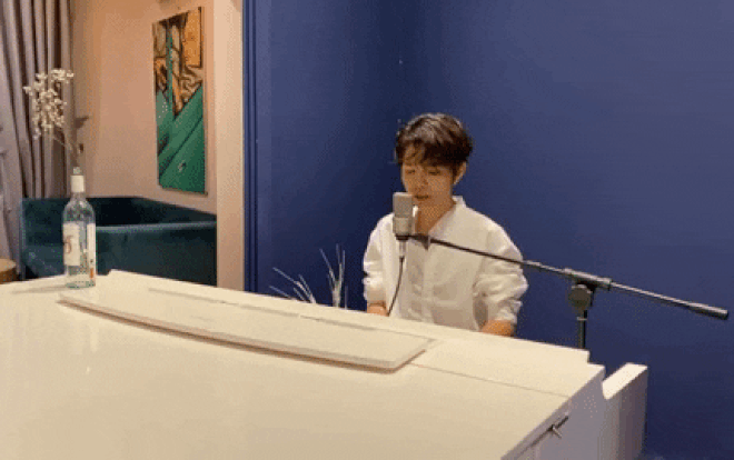 Ăn mừng Top Trending, Vũ Cát Tường tung bản live ca khúc 'Có người' Ảnh 2