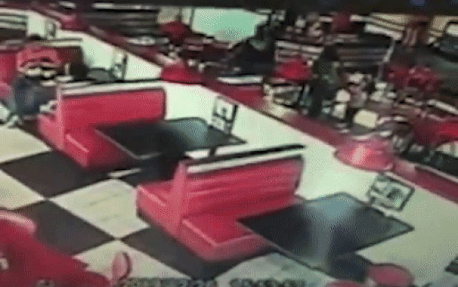 Cô bé 12 tuổi dũng cảm bảo vệ em trai khỏi tay kẻ bắt cóc điên loạn Ảnh 2