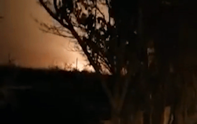 Video nghi cảnh máy bay phát nổ khi rơi ở Iran khiến toàn bộ 176 người chết Ảnh 2