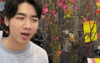 Clip: K-ICM đánh đàn nhạc Xuân siêu dễ thương, chúc Tết cực ngọt ngào đến người hâm mộ ở xa Ảnh 2