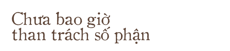 Trần Trí Thức - chàng trai chỉ có hai ngón tay với nghị lực phi thường: 'Chưa bao giờ xem khiếm khuyết là rào cản giao tiếp' Ảnh 3