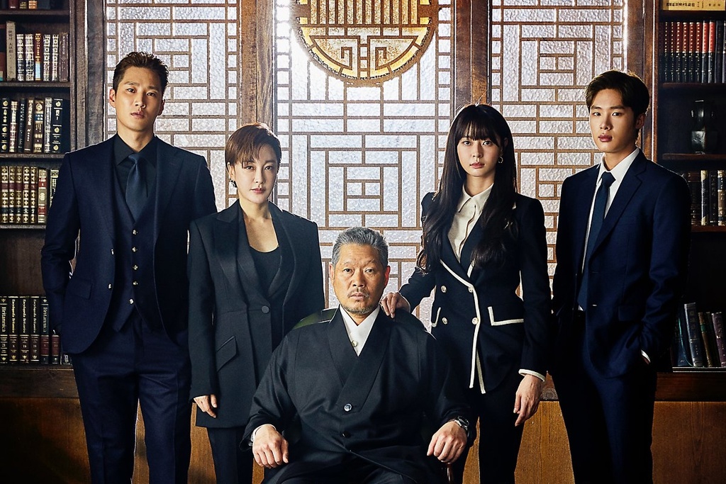 Ranh giới giữa phe thiện và phe ác dần bị trà trộn vào nhau