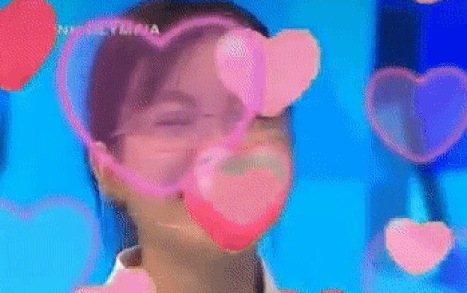 Nữ sinh Đường lên đỉnh Olympia với màn ‘thả thính’ cực chất: 'Vị của bánh đa… Ngon như em!' Ảnh 2