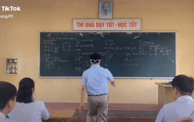 Thầy giáo ‘trường người ta’ bắt trend Tiktok cực nhanh khiến học sinh tâm phục khẩu phục Ảnh 2