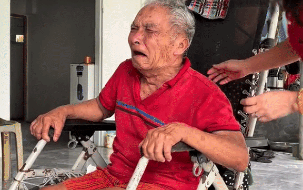 Lê Xuân Mạnh giành chức vô địch, cụ ông bật khóc vì quá đỗi tự hào gây xúc động Ảnh 2