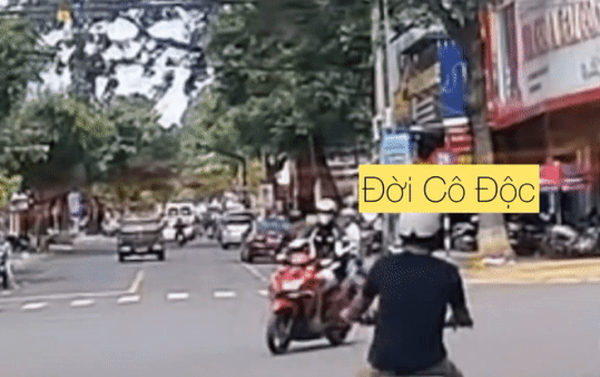 Không thể chờ đèn đỏ dù chỉ còn 3 giây cuối, cô gái liền lãnh hậu quả Ảnh 2