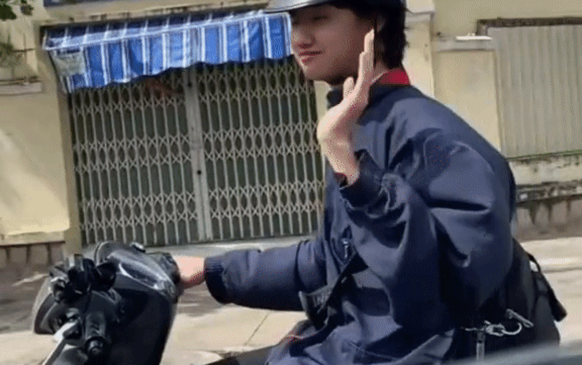 Cô gái ra sân bay đi du học và màn chia tay đầy xúc động với cô bạn thân 13 năm Ảnh 2