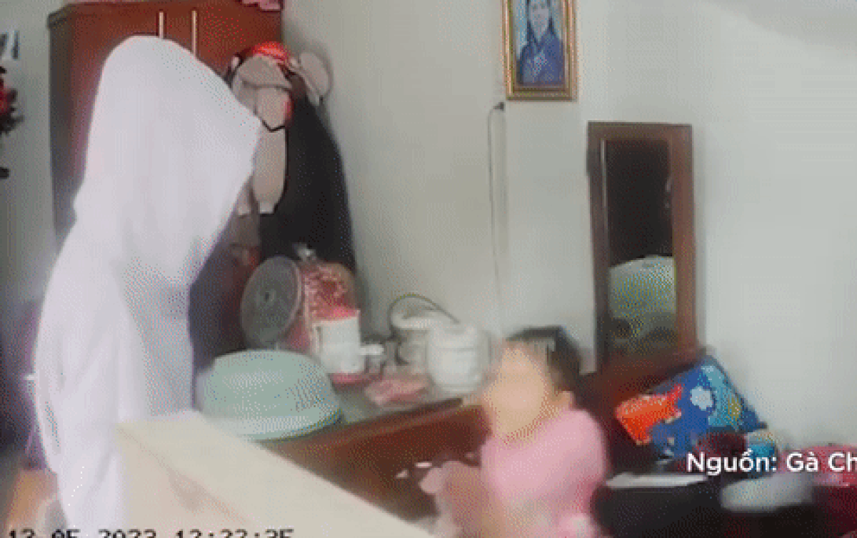 Người mẹ bí mật về thăm con gái sau 3 năm đi xuất khẩu lao động và cái kết Ảnh 2