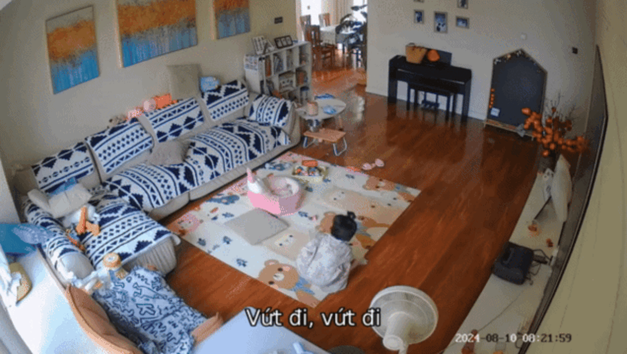 Hàng triệu người cười nghiêng ngả với hành động 'giấu giếm lỗi lầm' của em bé vì quá đáng yêu Ảnh 2