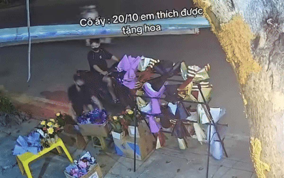 2 thanh niên áo đen và hành động đáng xấu hổ đêm 20/10 Ảnh 2