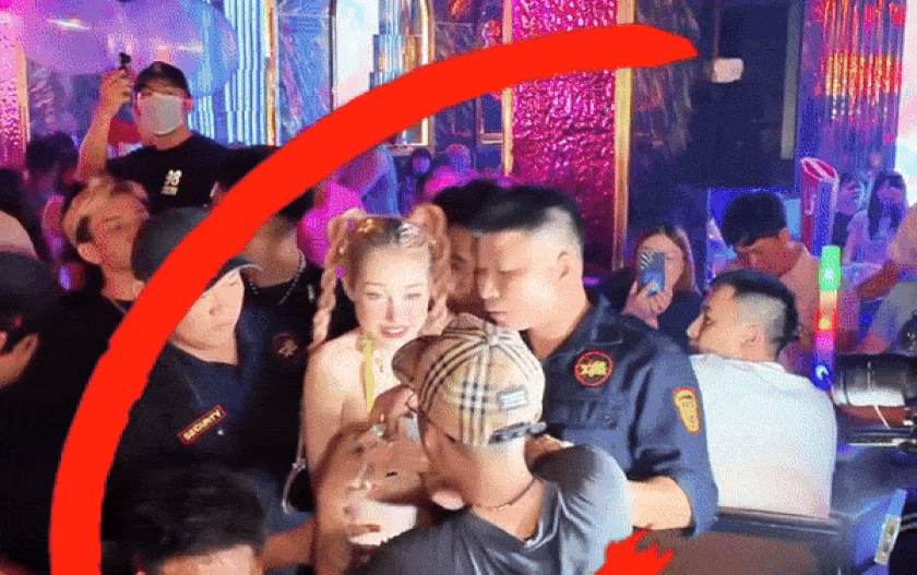 Ngân 98 lên tiếng cực căng sau khi bị khán giả nam cưỡng hôn Ảnh 2