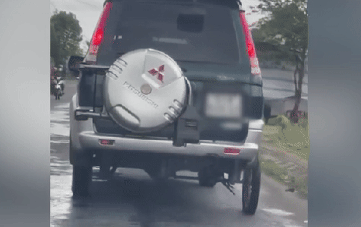 Vụ ô tô gắn bánh xe máy di chuyển trên đường: Chủ xe nói gì? Ảnh 2