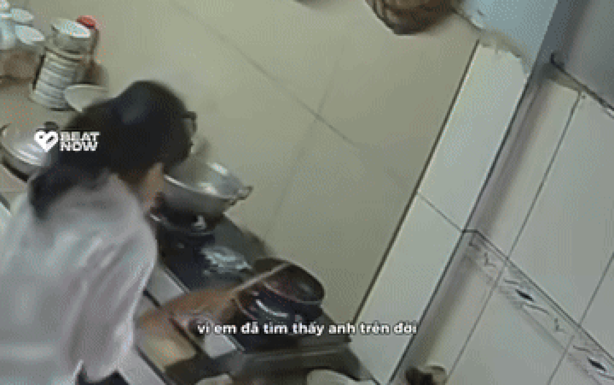 Nữ sinh trổ tài vào bếp khiến cả nhà hết hồn, xem lại camera dân tình cười ngất Ảnh 2