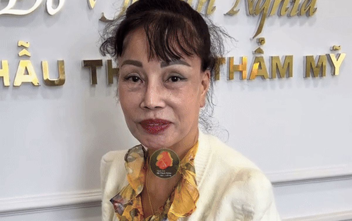 Cô dâu Thu Sao lại gây chú ý bởi nhan sắc ở tuổi 70 Ảnh 2