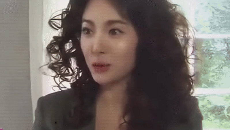 Nhan sắc thật của Song Hye Kyo qua camera khiến dân mạng sửng sốt Ảnh 2