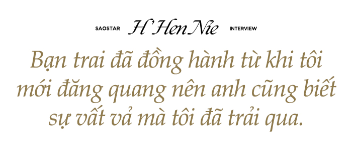 H'Hen Niê: '2024 là năm tôi có được hạnh phúc, sự sâu lắng và năng lượng tích cực' Ảnh 8