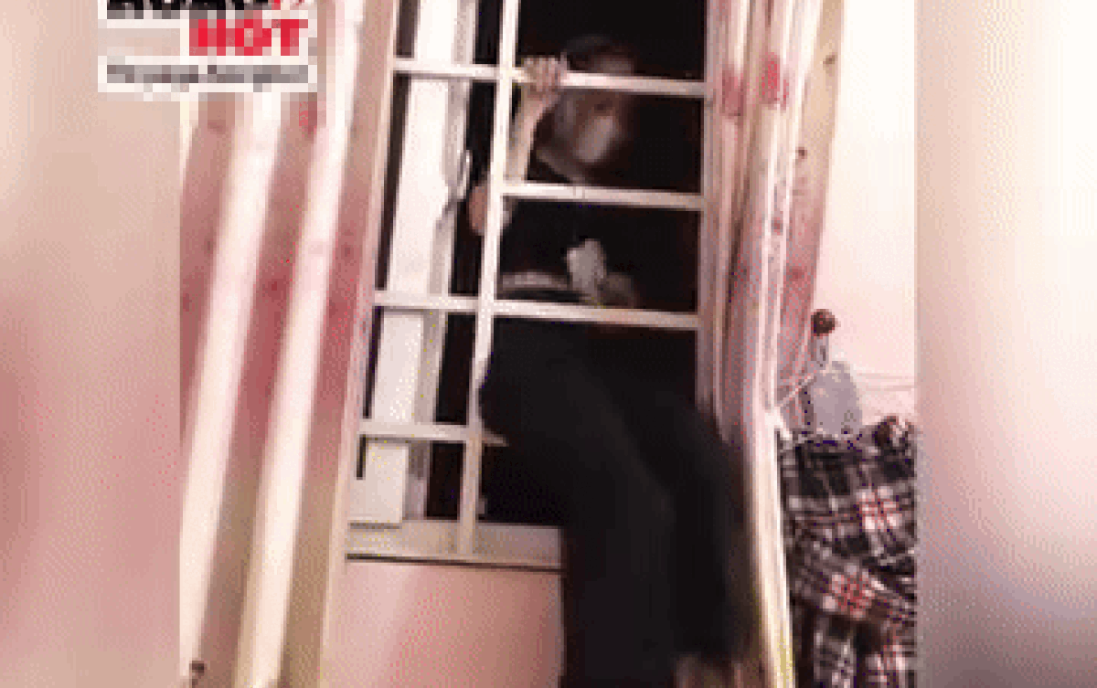 Clip: Đi chơi về khuya, cô gái vào nhà bằng đường cửa sổ thu hút hơn 4.6 triệu lượt xem Ảnh 2