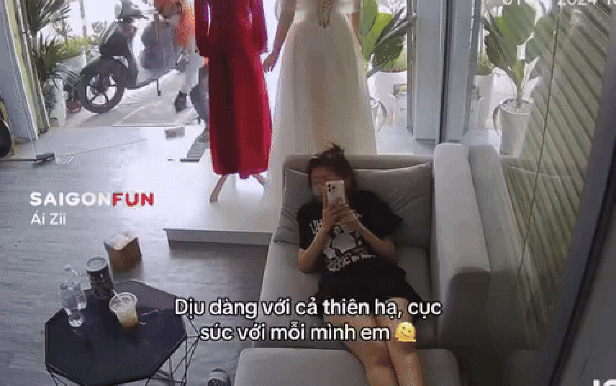 Người đàn ông tự ý mở cửa ném đồ vào nhà cô gái và cái kết bất ngờ Ảnh 2