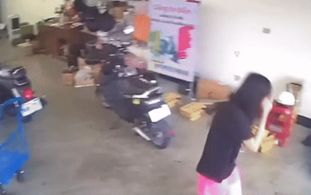 Khách đến nhà vừa hỏi câu mở màn, người vợ trẻ liền được trận cười ngất Ảnh 2