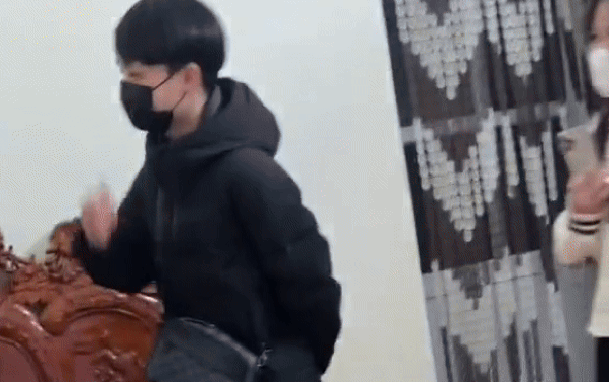 Chàng thanh niên về nhà bất ngờ sau 4 năm đi Nhật và cái kết Ảnh 2