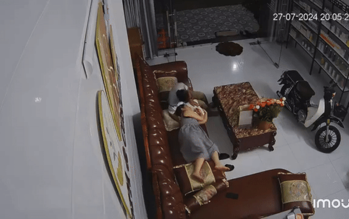 Cô gái khoe khoảnh khắc được cha âu yếm, dân tình xem clip cũng hạnh phúc lây Ảnh 2