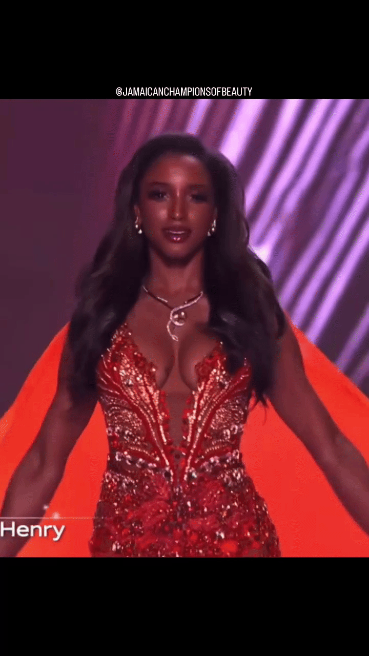 Hình ảnh của thí sinh Gabrielle Henry trước khi gặp sự cố. (Nguồn: officialmissuniversejamaica)