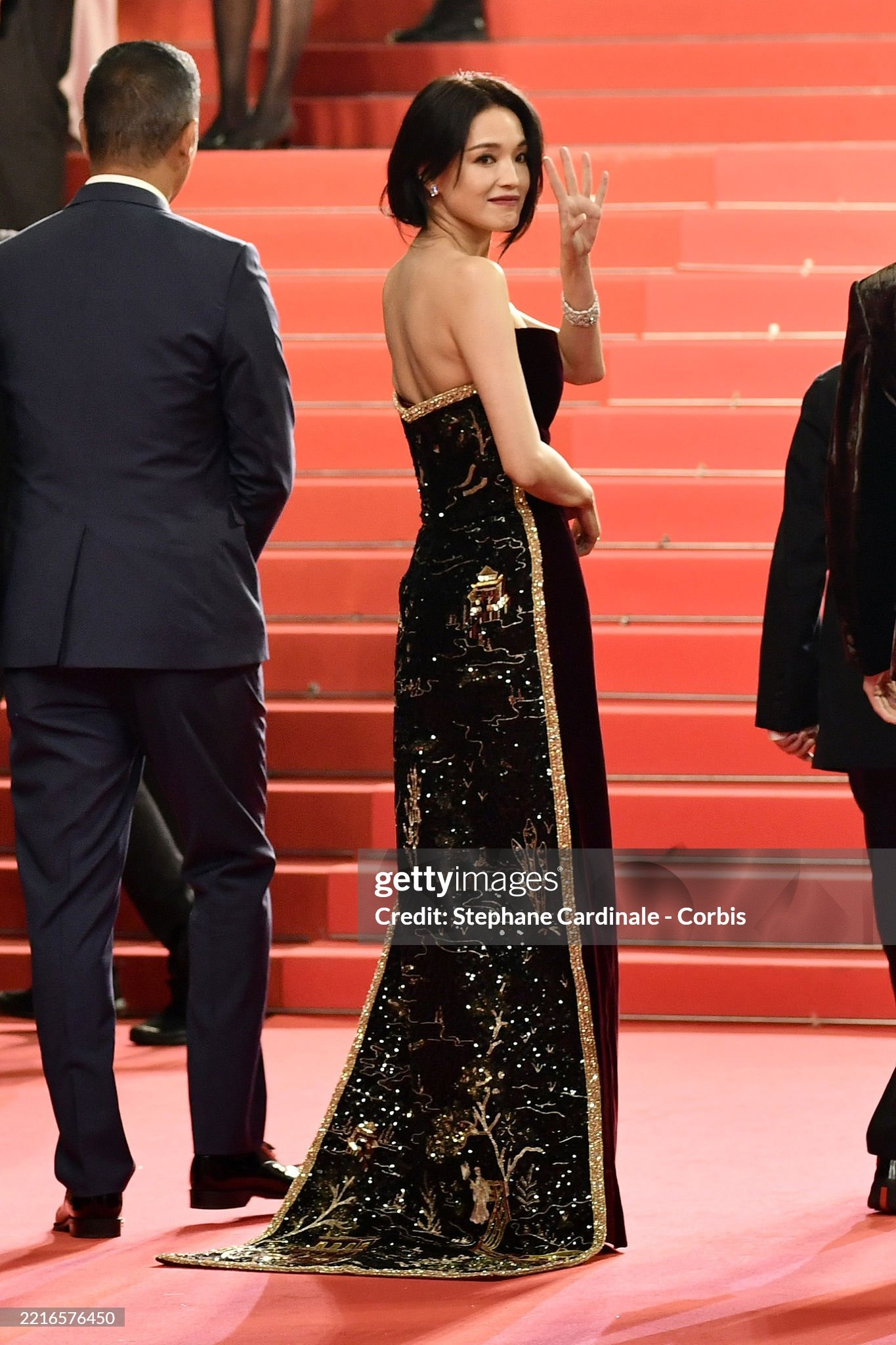 Thư Kỳ Cannes 2025