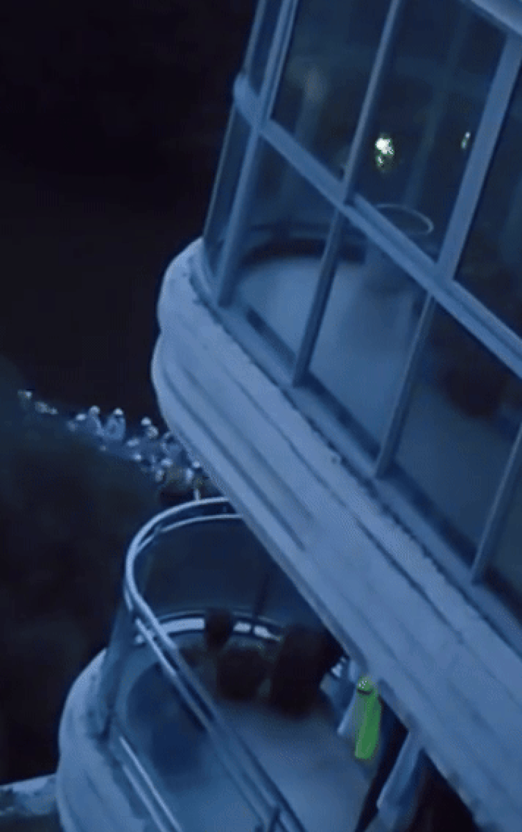 Xôn xao đoạn clip 'Bách quỷ dạ hành' xuất hiện trong đêm tối, thực hư khiến dân mạng tranh cãi kịch liệt Ảnh 2