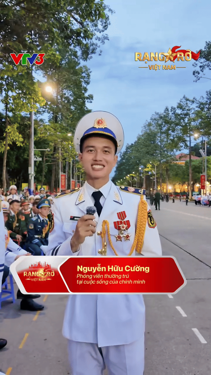 Sự tự tin, dí dỏm và duyên dáng của nam chiến sĩ khiến nhiều người thích thú. Ảnh cắt từ clip/Nguồn: VTV3