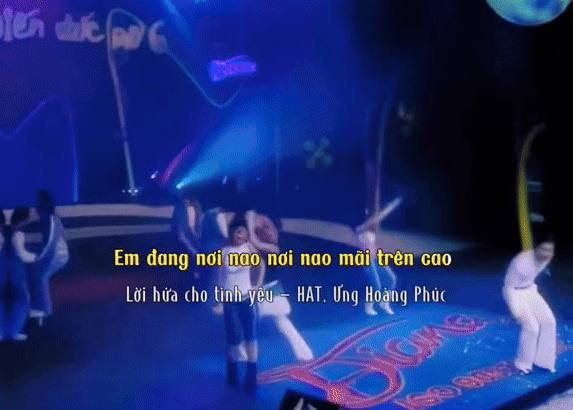 Kiểu đồ bị chỉ trích của HIEUTHUHAI hóa ra từng được nam ca sĩ hàng đầu Vbiz mặc từ chục năm trước Ảnh 3