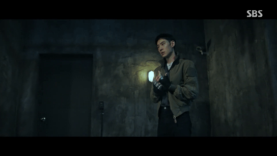 Series Taxi Driver gây ấn tượng với mô-típ báo thù xã hội và nhịp phim dồn dập, giàu kịch tính