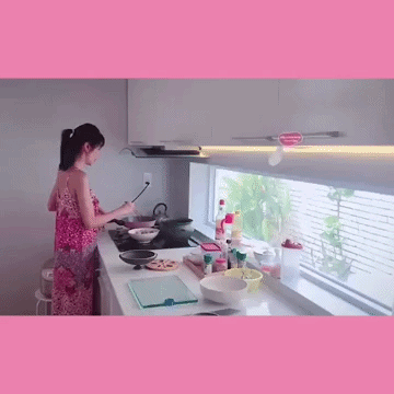 Nồi cháo lòng 50 triệu của ca sĩ Thuỷ Tiên Ảnh 2